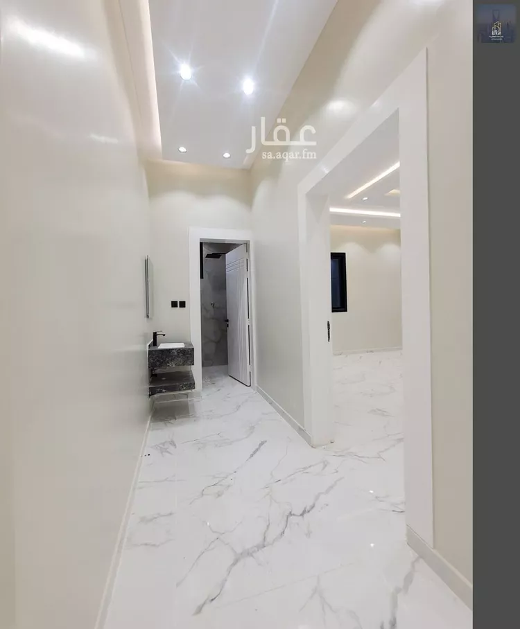 دور للبيع في شارع الغصون, حي الجنادرية, مدينة الرياض, منطقة الرياض صورة 3