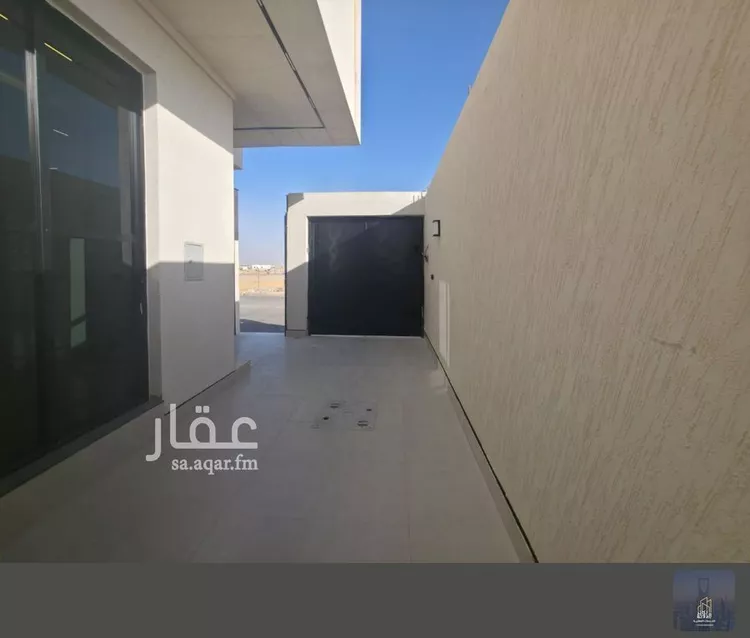 Villa for Sale in Riyadh Al Janadriyah 7