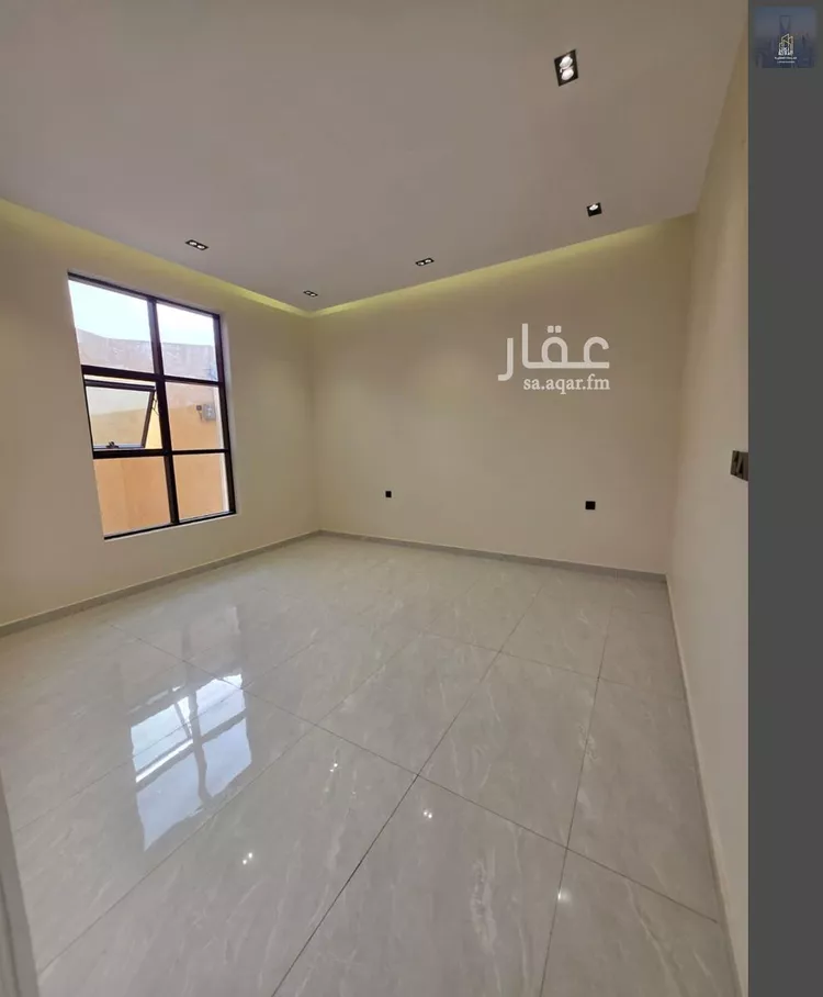 فيلا للبيع في شارع بوابة الشرق, حي الجنادرية, مدينة الرياض, منطقة الرياض 7