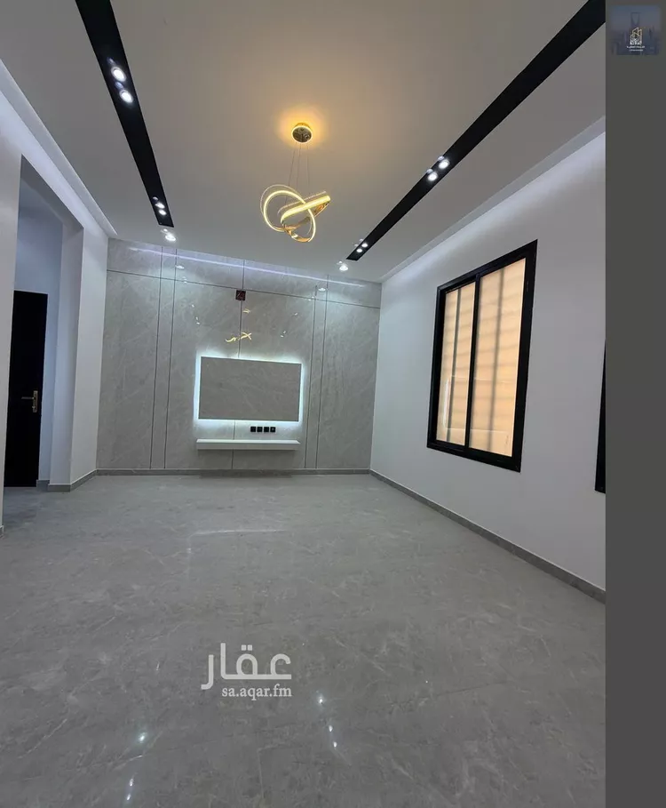Floor for Sale in Riyadh Al Janadriyah