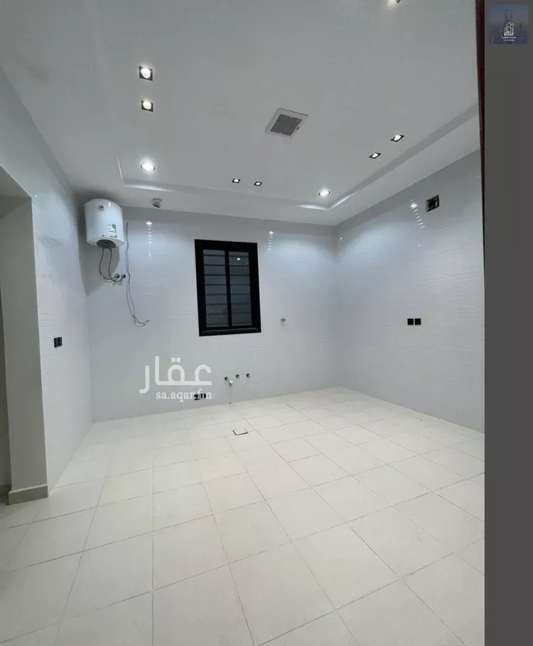 دور للبيع في شارع بوابه الشرق, حي الجنادرية, مدينة الرياض, منطقة الرياض صورة 3
