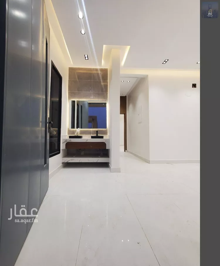 Villa for Sale in Riyadh Al Janadriyah 9