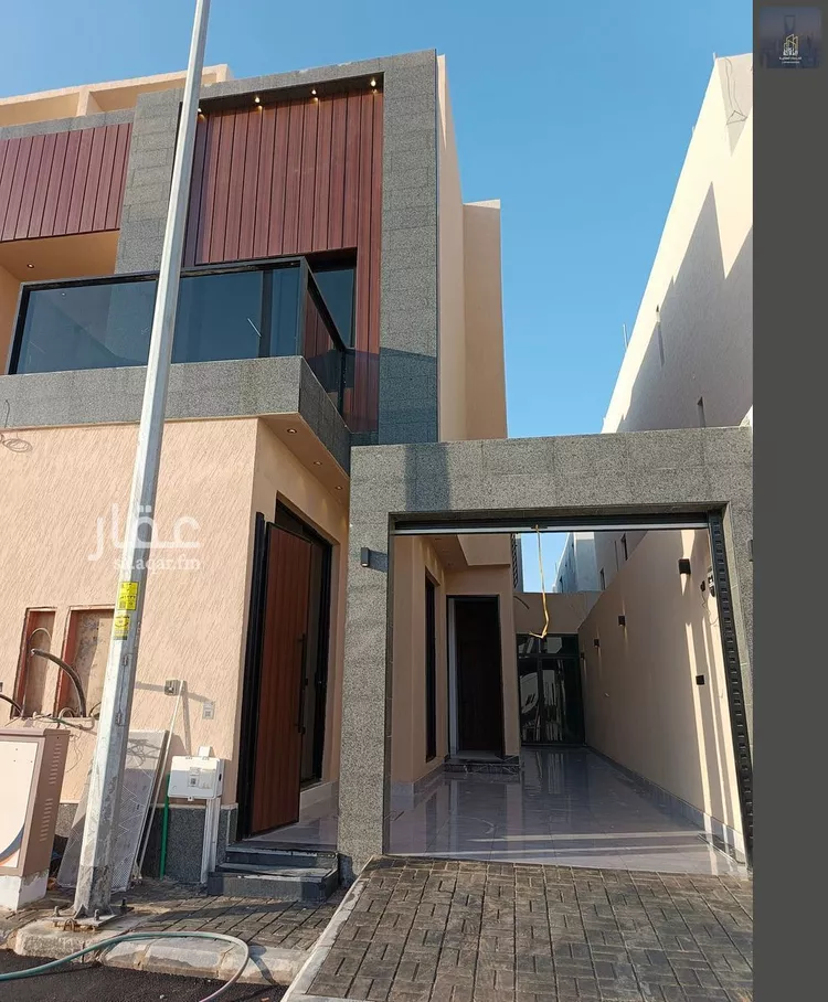 Floor for Sale in Riyadh Al Janadriyah 18