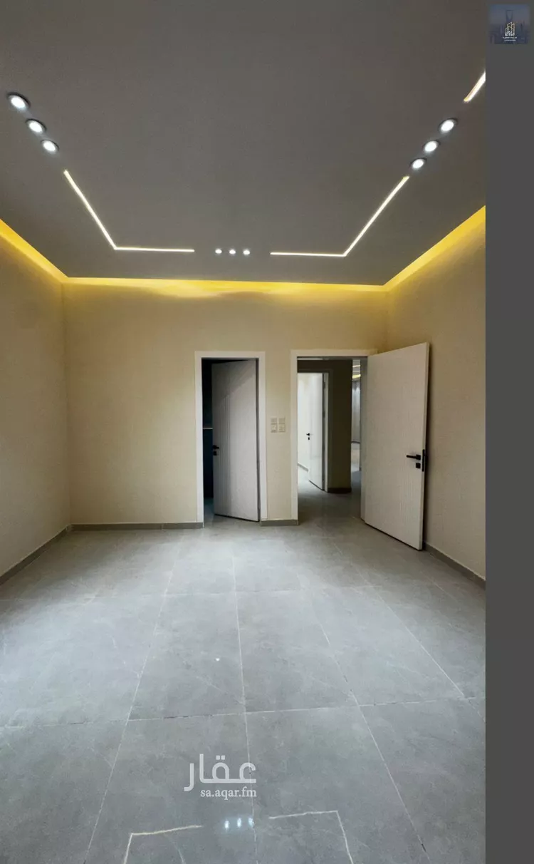 Floor for Sale in Riyadh Al Janadriyah صورة 5