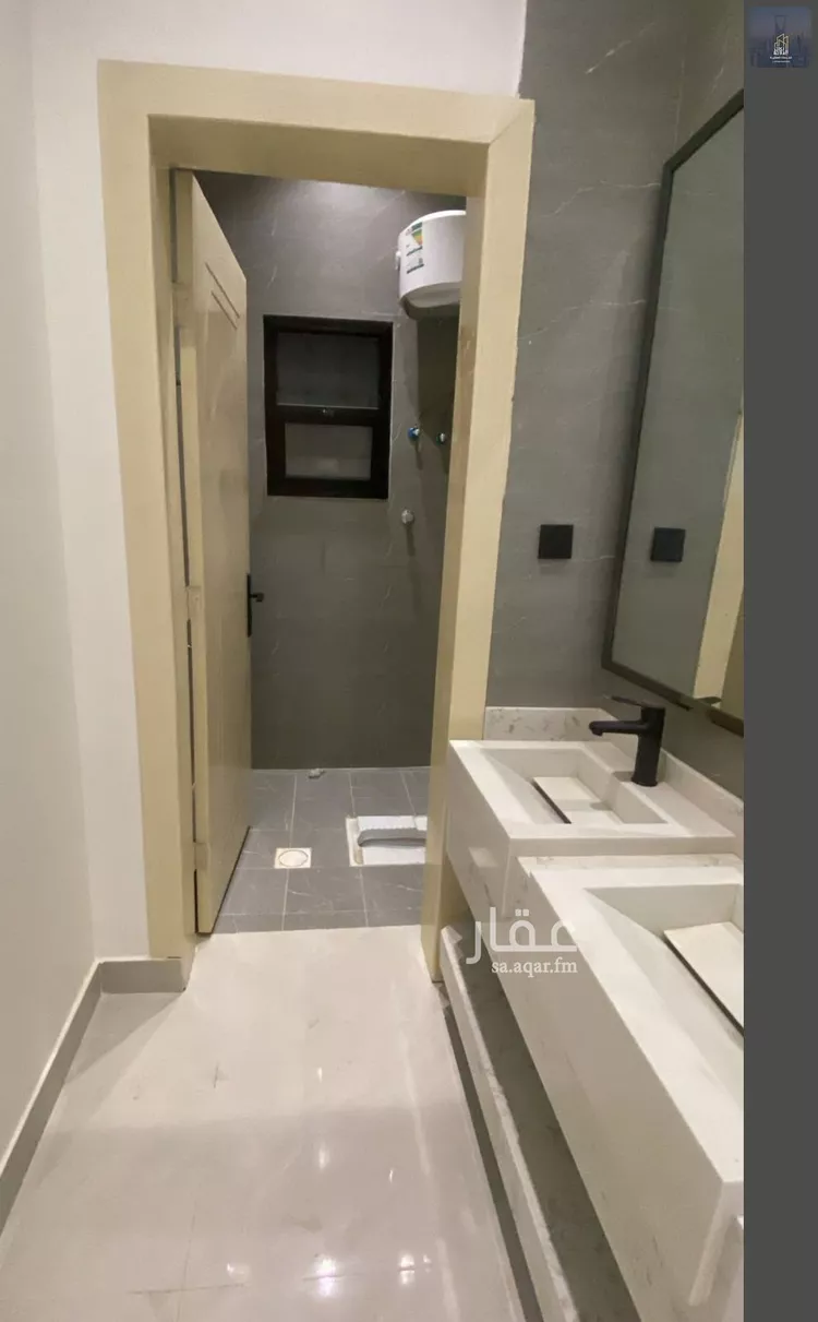 فيلا للبيع في شارع بوابة الشرق, حي الجنادرية, مدينة الرياض, منطقة الرياض صورة 3