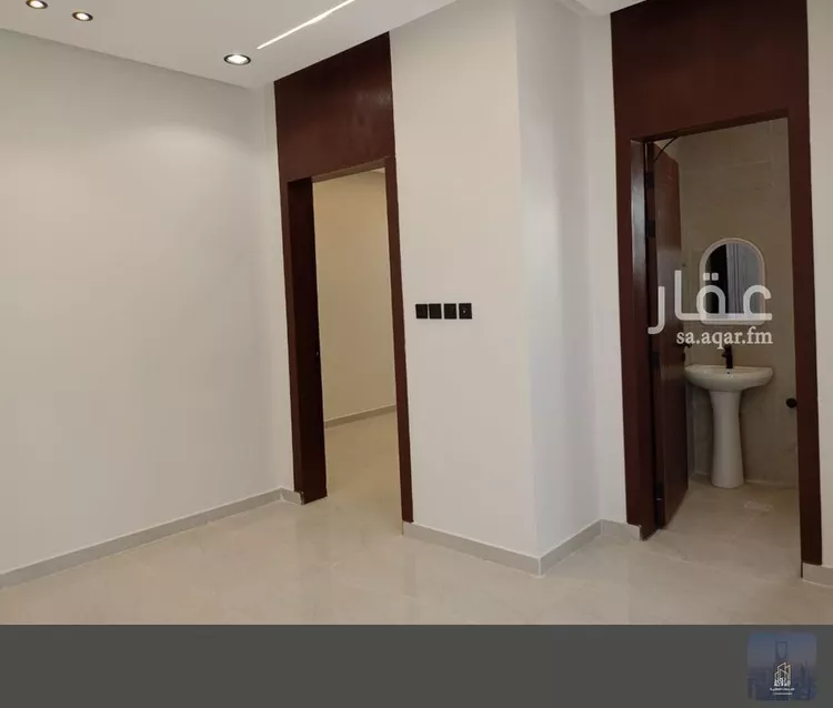 فيلا للبيع في شارع بوابة الشرق, حي الجنادرية, مدينة الرياض, منطقة الرياض 18
