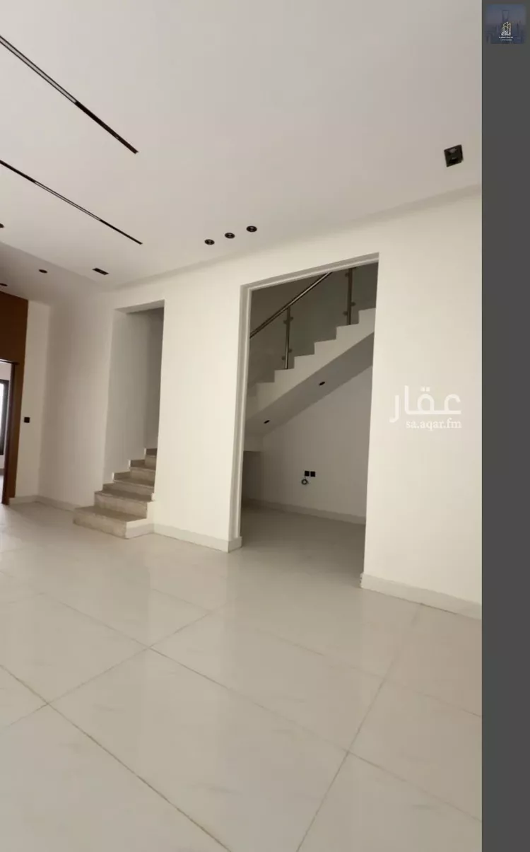 فيلا للإيجار في شارع غصون, حي الجنادرية, مدينة الرياض, منطقة الرياض صورة 3