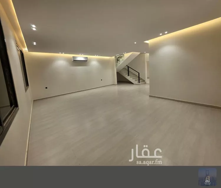 فيلا للإيجار في شارع بوابة الشرق, حي الجنادرية, مدينة الرياض, منطقة الرياض 8