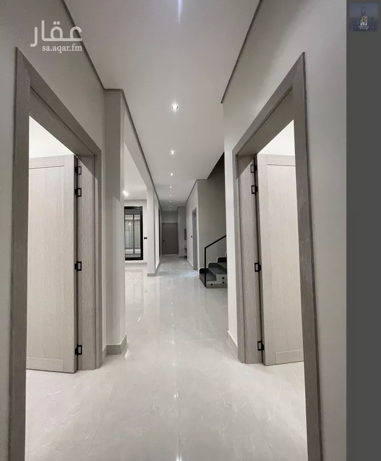 فيلا للبيع في شارع الحسن القرشي, حي البيان, مدينة الرياض, منطقة الرياض 9