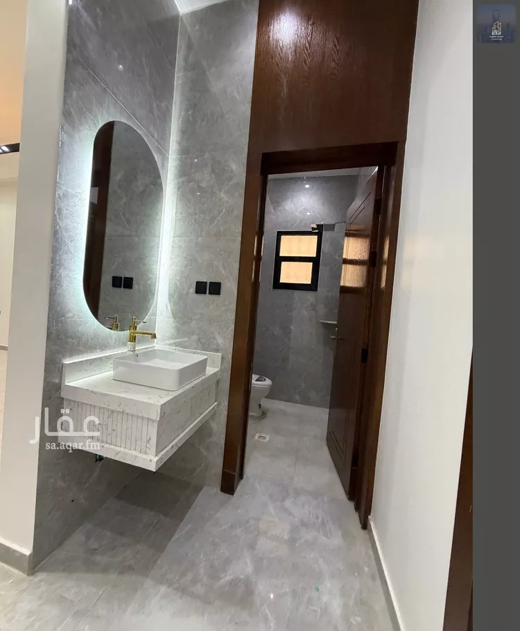 Floor for Sale in Riyadh Al Janadriyah صورة 3