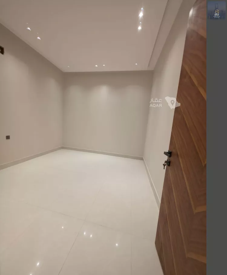 فيلا للبيع في شارع غصون, حي الجنادرية, مدينة الرياض, منطقة الرياض 3