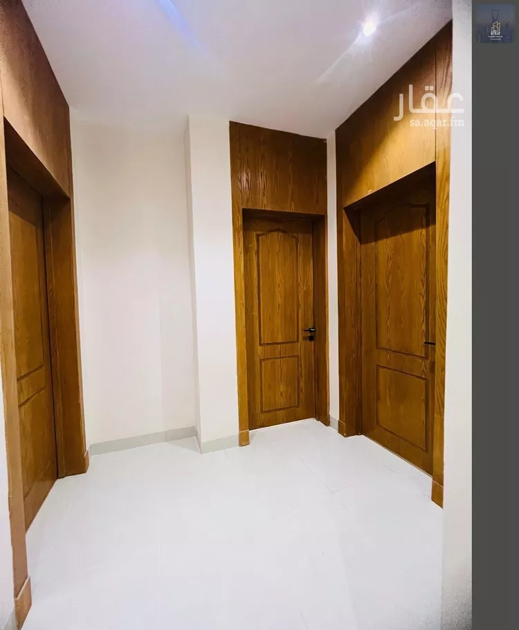 شقة للبيع في شارع الشيخ خليفة بن حمد آل ثاني, حي الجنادرية, مدينة الرياض, منطقة الرياض صورة 2