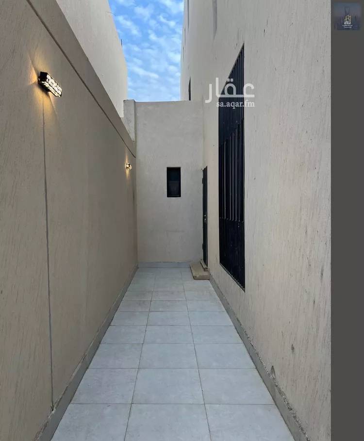 شقة للبيع في شارع الشيخ خليفة بن حمد آل ثاني, حي الجنادرية, مدينة الرياض, منطقة الرياض 10
