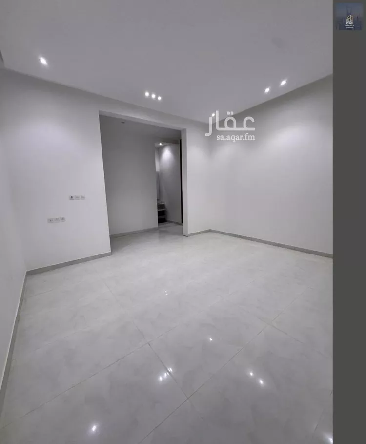 فيلا للبيع في شارع بوابه الشرق, حي الجنادرية, مدينة الرياض, منطقة الرياض صورة 4