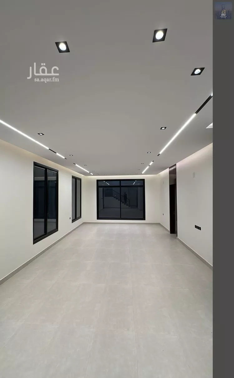 فيلا للبيع في شارع الغصون, حي الجنادرية, مدينة الرياض, منطقة الرياض صورة 3