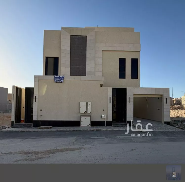 دور للبيع في شارع بوابه الشرق, حي الجنادرية, مدينة الرياض, منطقة الرياض 1 صورة