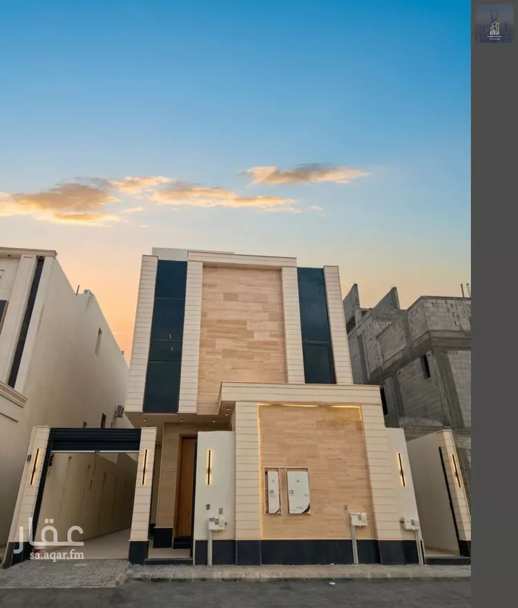 Floor for Sale in Riyadh Al Janadriyah