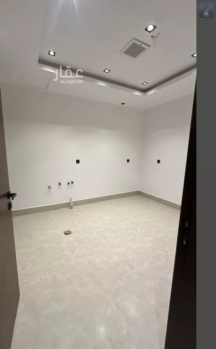 فيلا للبيع في شارع المرجان, حي الجنادرية, مدينة الرياض, منطقة الرياض 9