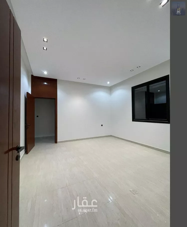 دور للبيع في شارع بوابه الشرق, حي الجنادرية, مدينة الرياض, منطقة الرياض صورة 2