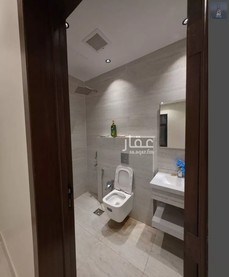 دور للبيع في شارع النخبه, حي النظيم, مدينة الرياض, منطقة الرياض صورة 2