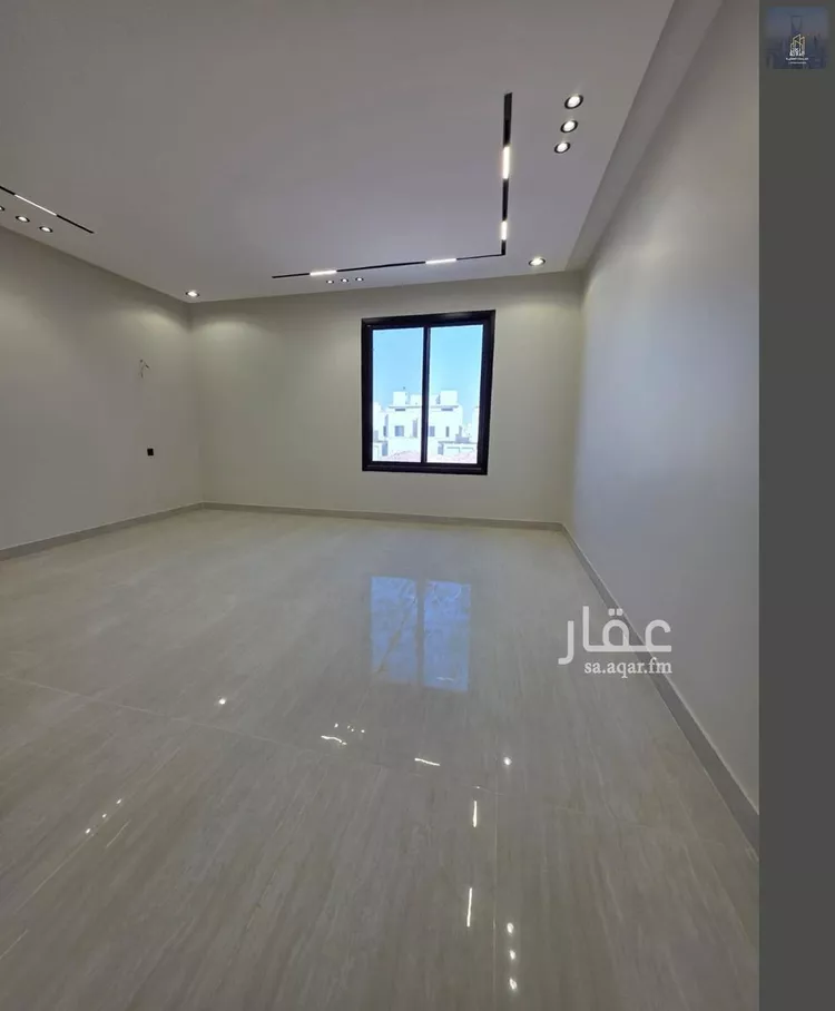Floor for Sale in Jeddah As Sahil 7