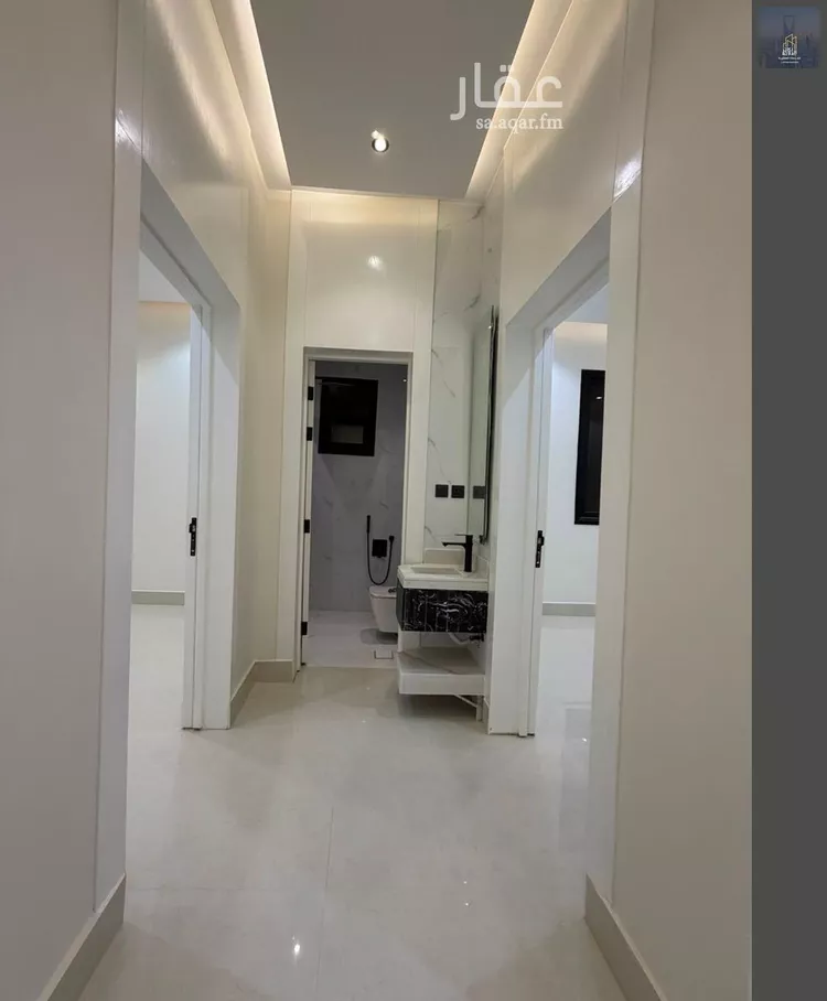 Floor for Sale in Riyadh Al Janadriyah صورة 3
