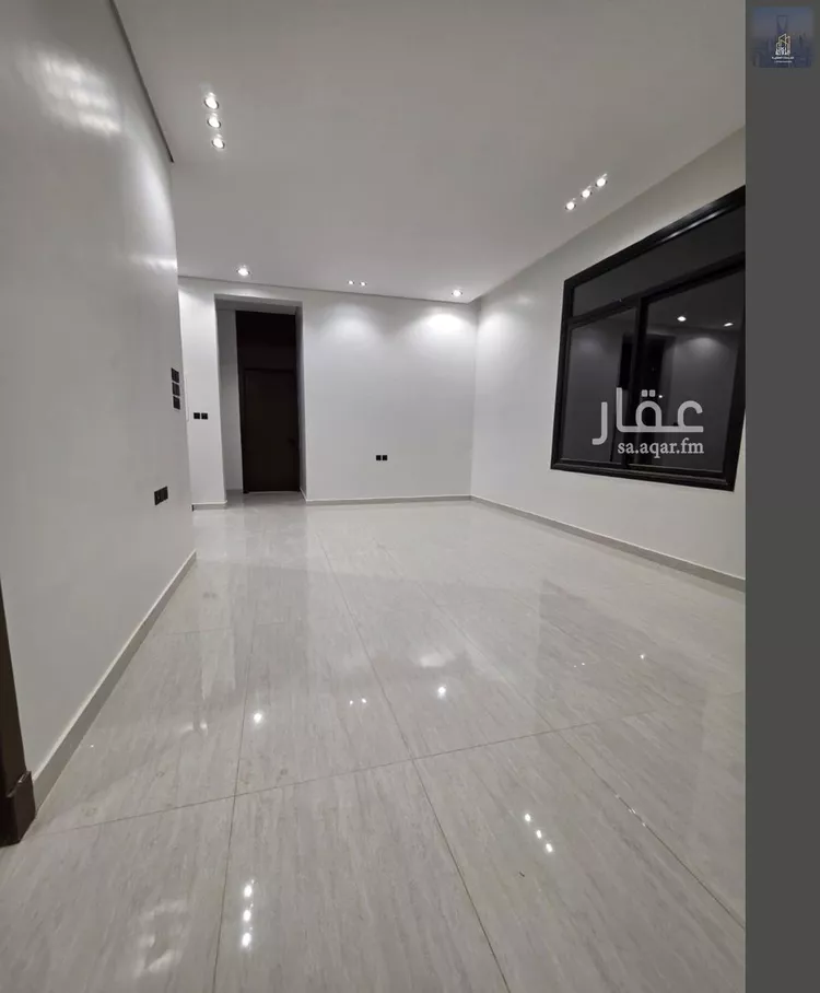 فيلا للبيع في شارع بوابة الشرق, حي الجنادرية, مدينة الرياض, منطقة الرياض صورة 4