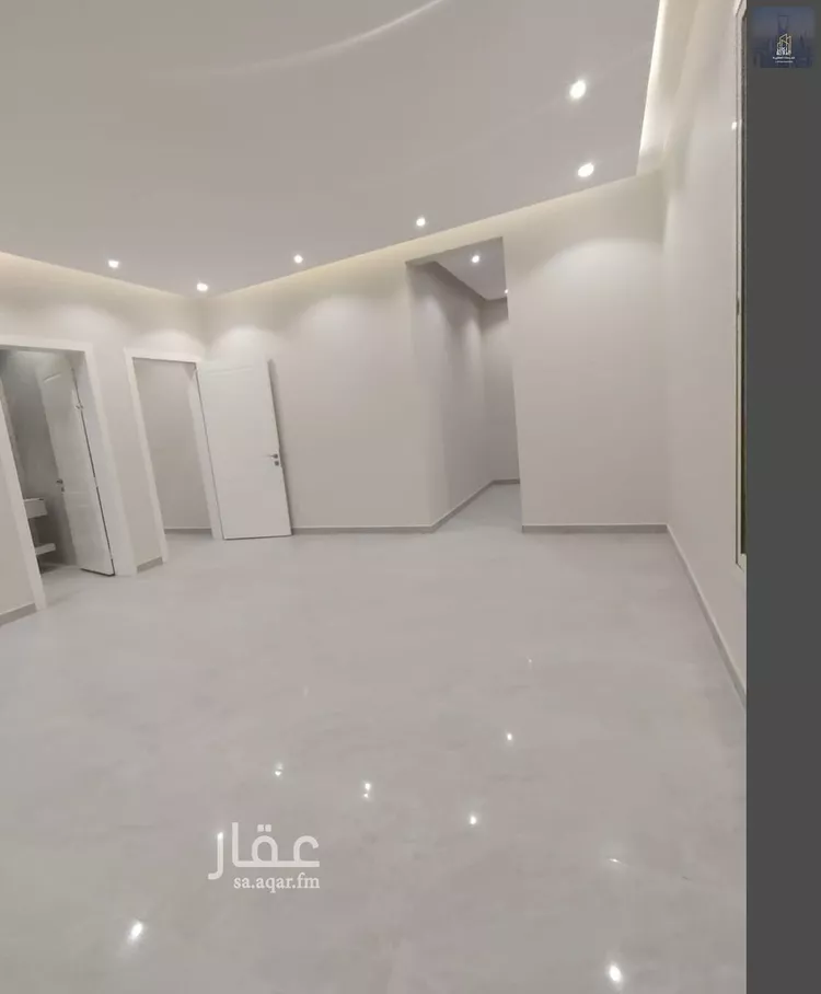 فيلا للبيع في شارع بوابة الشرق, حي الجنادرية, مدينة الرياض, منطقة الرياض 8