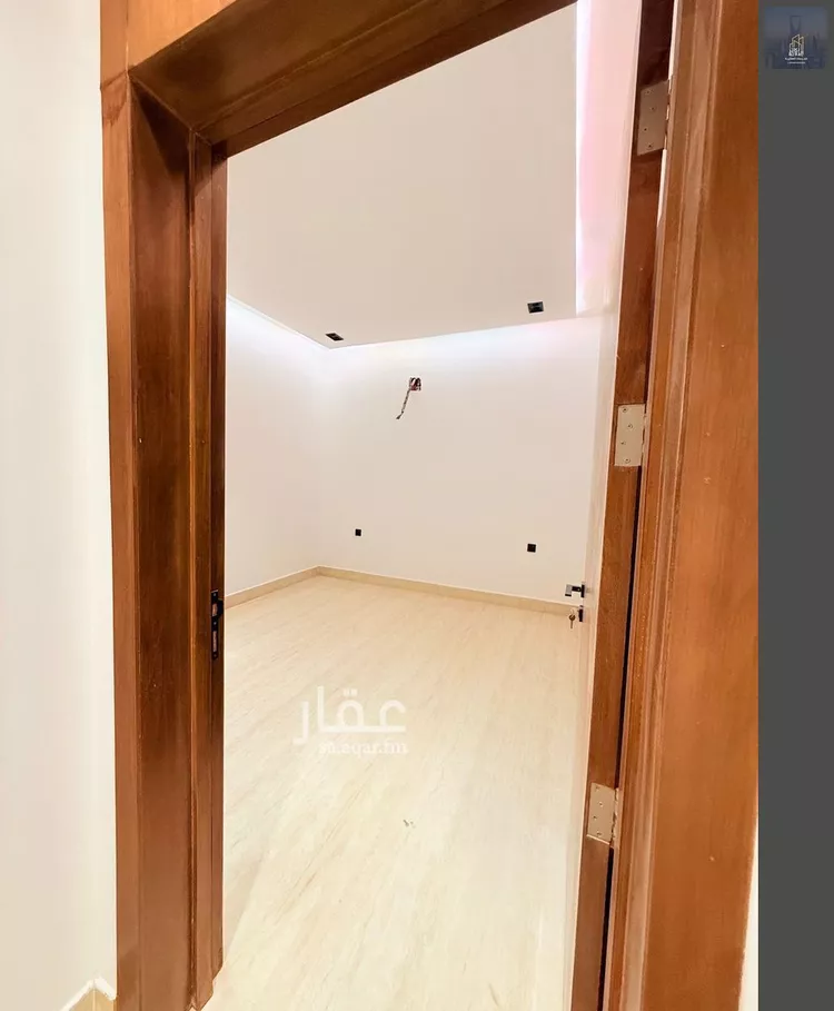 فيلا للبيع في شارع النخبة, حي النظيم, مدينة الرياض, منطقة الرياض 13