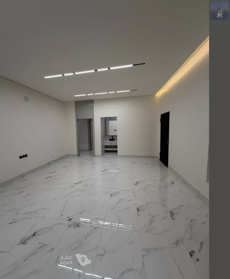 Floor for Sale in Riyadh Ash Sharq 5