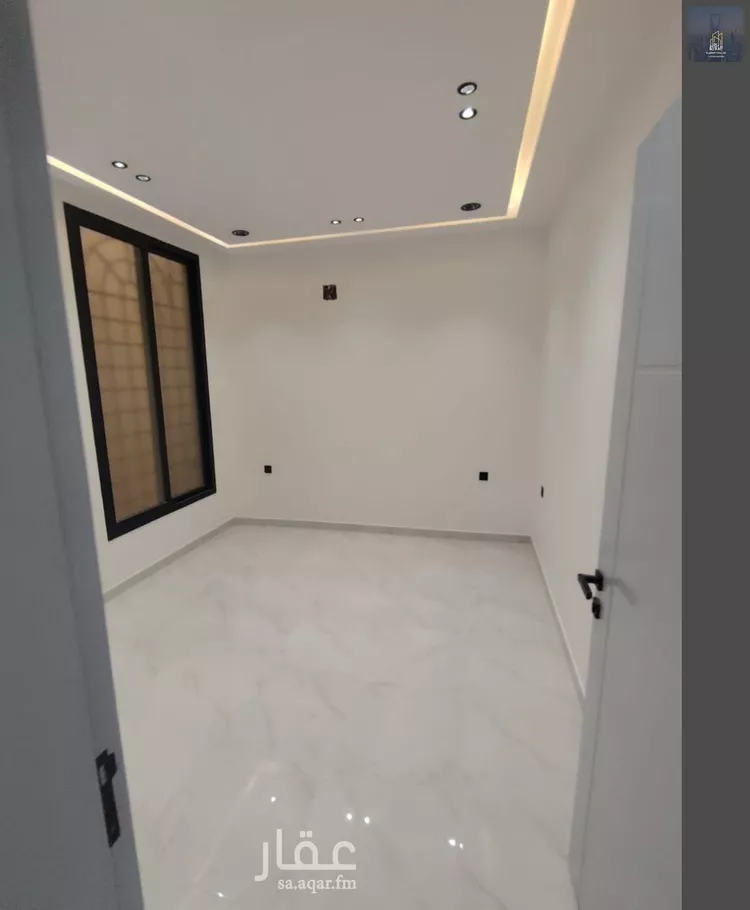 دور للبيع في شارع سليمان بن حبيب ، حي البيان ، الرياض ، منطقة الرياض صورة 3