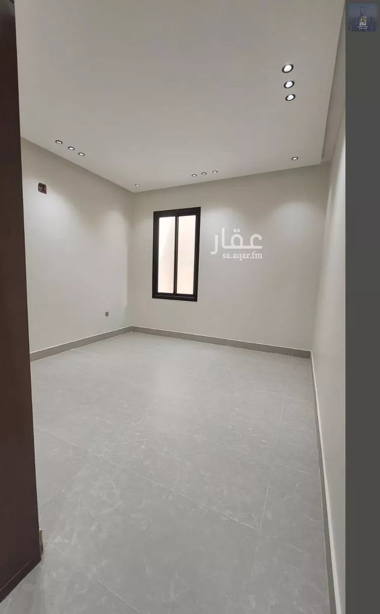 Floor for Sale in Riyadh Ash Sharq 6