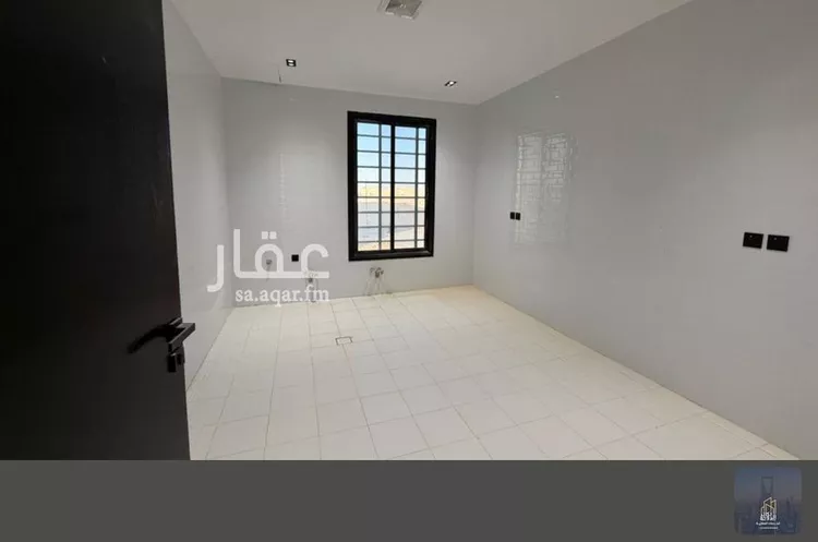 دور للبيع في شارع بوابه الشرق, حي الجنادرية, مدينة الرياض, منطقة الرياض صورة 3