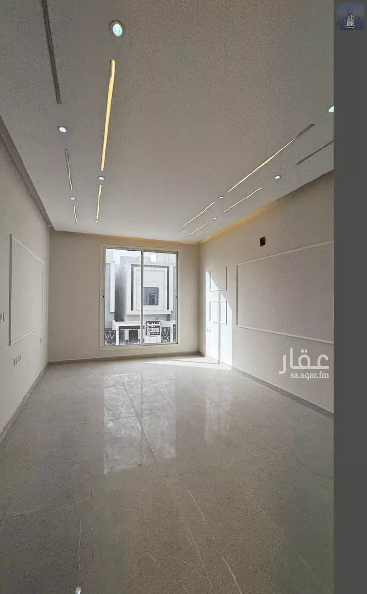 Floor for Sale in Riyadh Al Janadriyah صورة 3