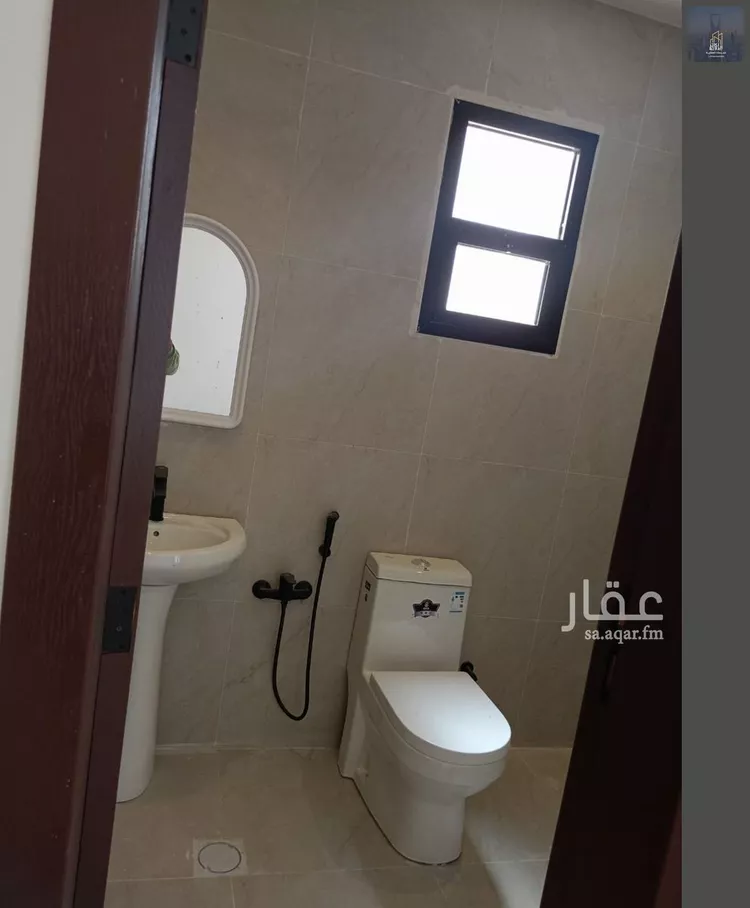 فيلا للبيع في شارع بوابة الشرق, حي الجنادرية, مدينة الرياض, منطقة الرياض 8