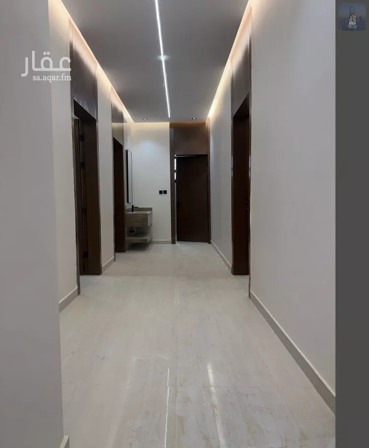 دور للبيع في شارع بوابة الشرق, حي الجنادرية, مدينة الرياض, منطقة الرياض 6