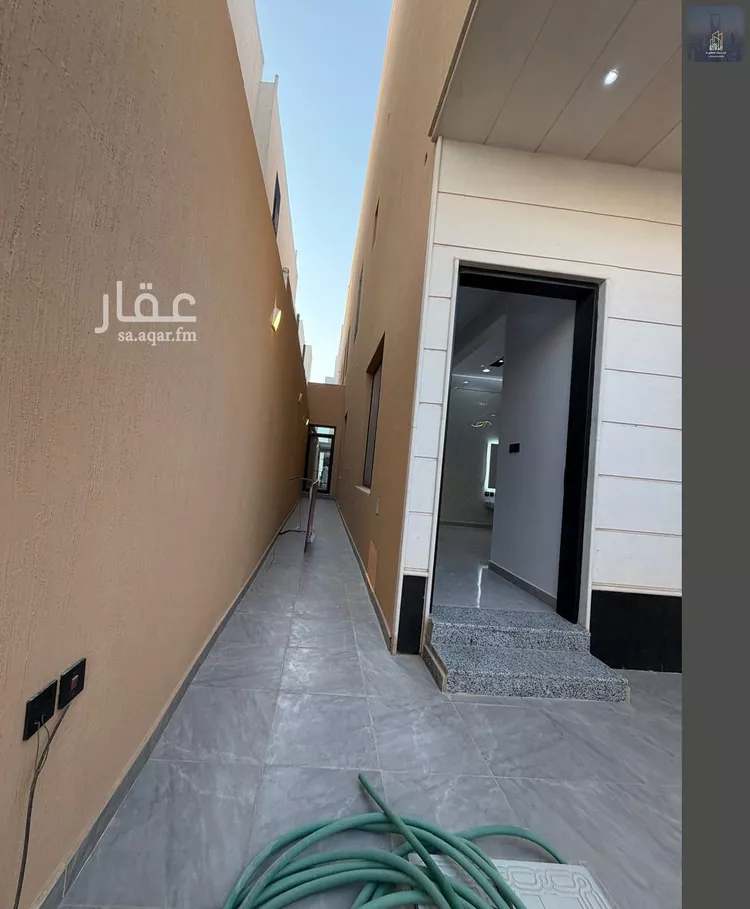 دور للبيع في شارع غصون, حي الجنادرية, مدينة الرياض, منطقة الرياض 6