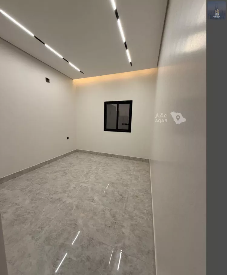 Floor for Sale in Riyadh Ash Sharq 7