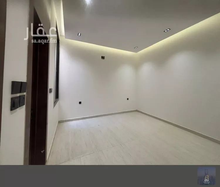 Floor for Sale in Riyadh Al Janadriyah 19