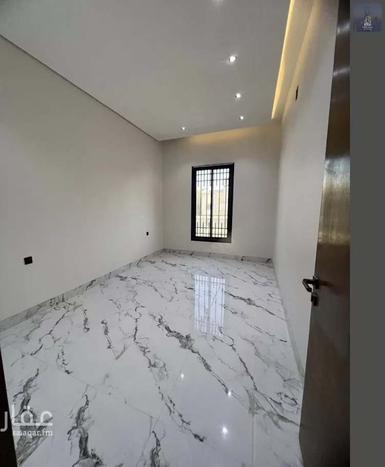 دور للبيع في شارع الغصون, حي الجنادرية, مدينة الرياض, منطقة الرياض صورة 4