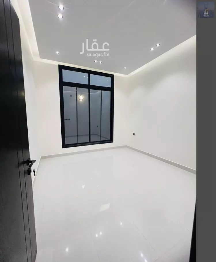 دور للبيع في شارع الغصون, حي الجنادرية, مدينة الرياض, منطقة الرياض صورة 2