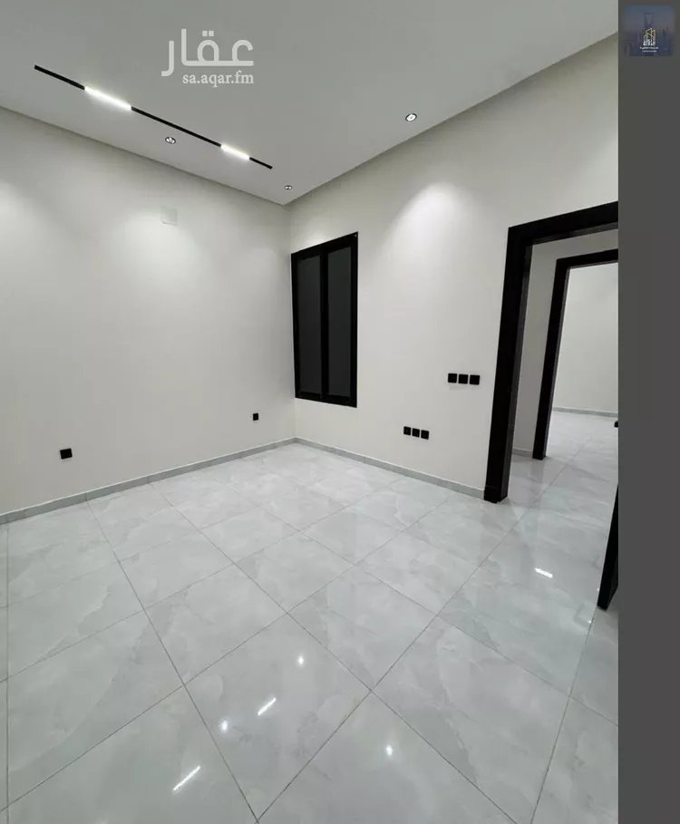 دور للبيع في شارع بوابه الشرق, حي الجنادرية, مدينة الرياض, منطقة الرياض صورة 3