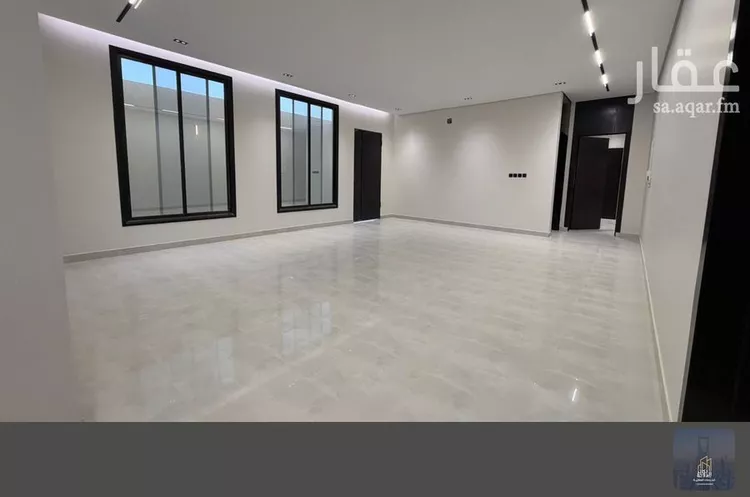 دور للبيع في شارع بوابه الشرق, حي الجنادرية, مدينة الرياض, منطقة الرياض صورة 3