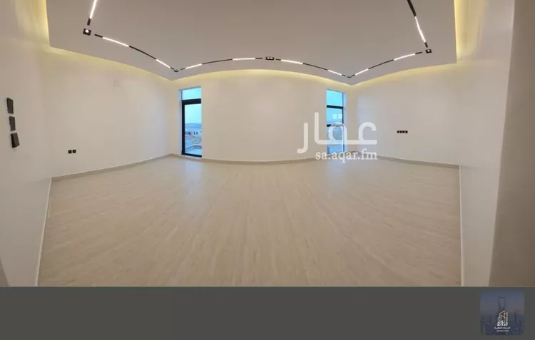 Floor for Sale in Riyadh Al Janadriyah