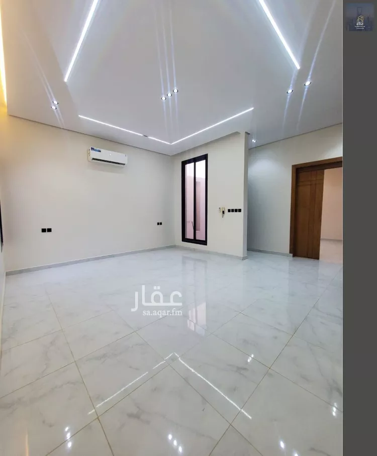 دور للبيع في شارع بوابه الشرق, حي الجنادرية, مدينة الرياض, منطقة الرياض 13