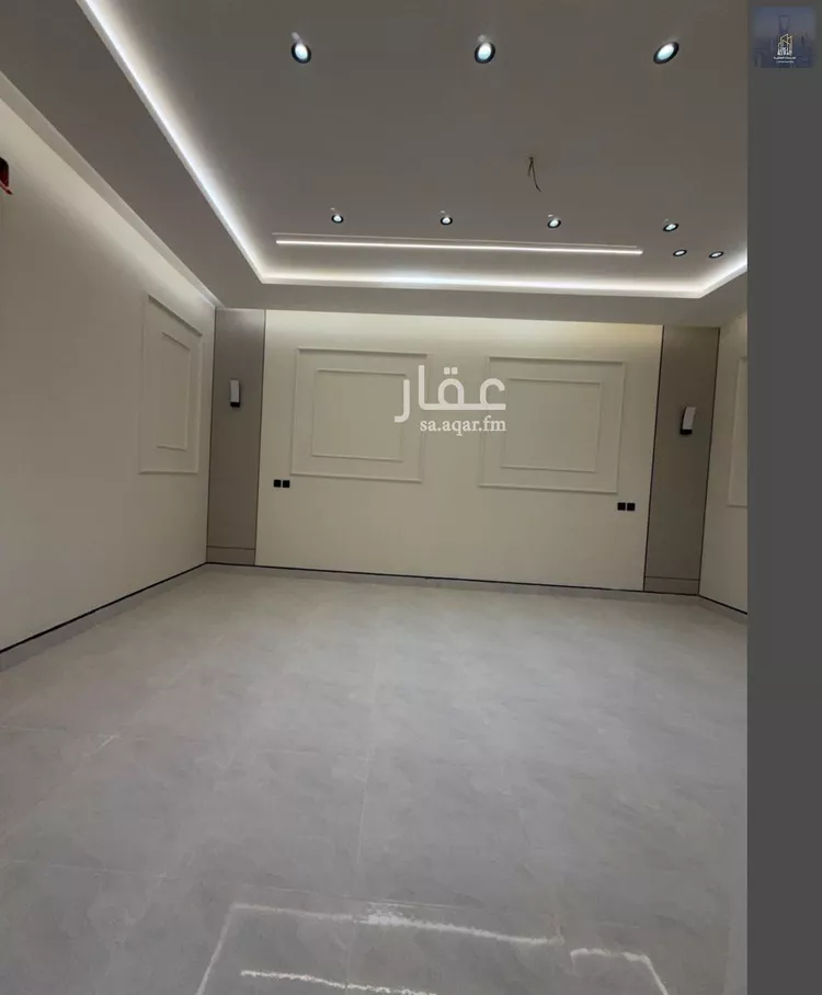 Floor for Sale in Riyadh An Nadhim 10
