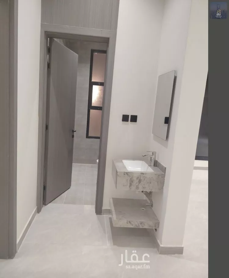 دور للبيع في شارع بوابة الشرق, حي الجنادرية, مدينة الرياض, منطقة الرياض 6