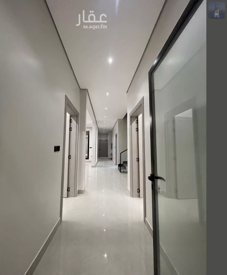 فيلا للبيع في شارع الحسن القرشي, حي البيان, مدينة الرياض, منطقة الرياض 8