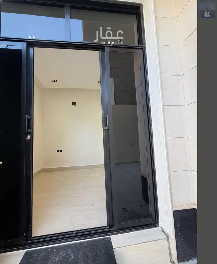 Floor for Sale in Riyadh Al Janadriyah صورة 4