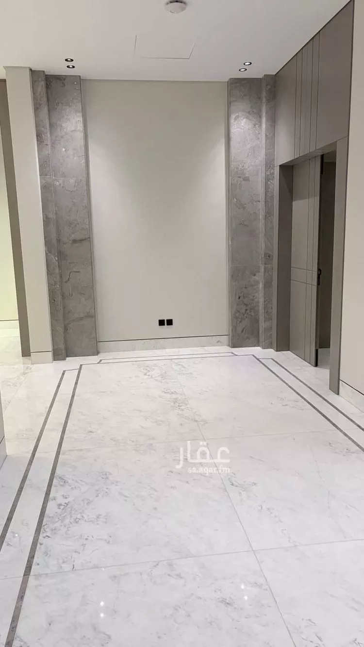 فيلا للبيع في شارع الاشعاب, حي الملقا, مدينة الرياض, منطقة الرياض صورة 2